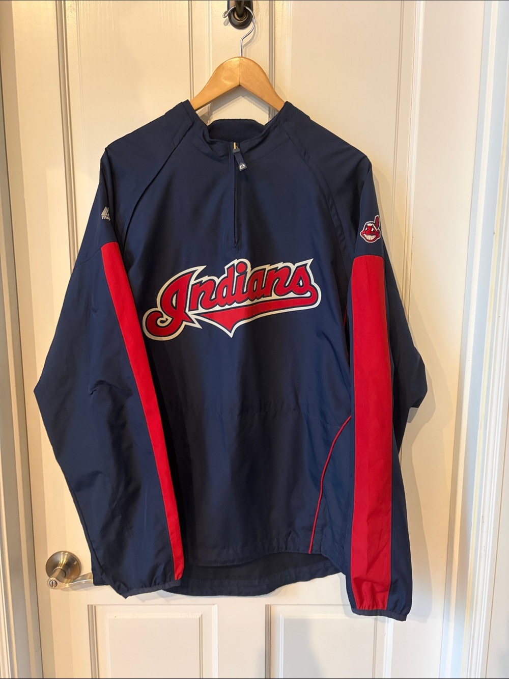 Cleveland Indians Navy & Red Windbreaker Pullover size XL
